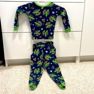 ‘Baby Yoda’ Star Wars Lego Toddler Boys 2 piece Pajamas 4T